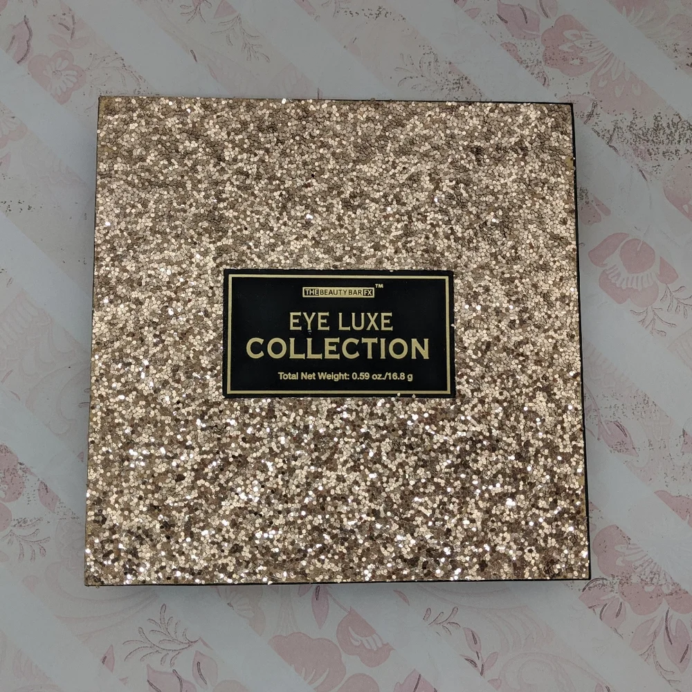 Eye Luxe Eyeshadow Palette Makeup